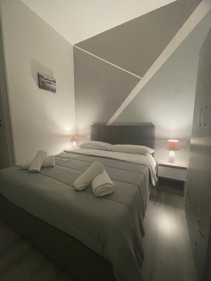 Garibaldi Guest House Napoli Dış mekan fotoğraf