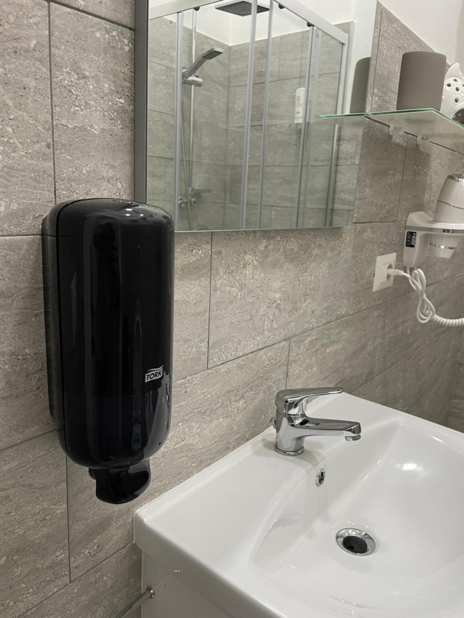 Garibaldi Guest House Napoli Dış mekan fotoğraf