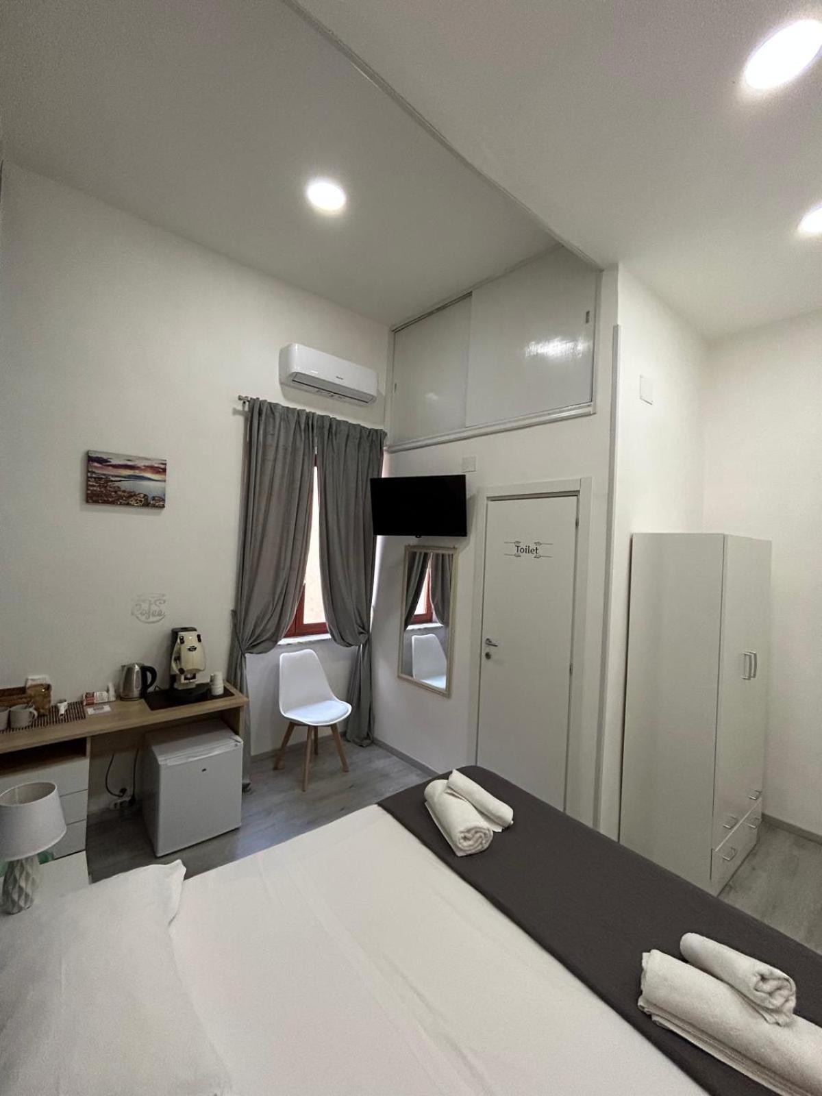Garibaldi Guest House Napoli Dış mekan fotoğraf