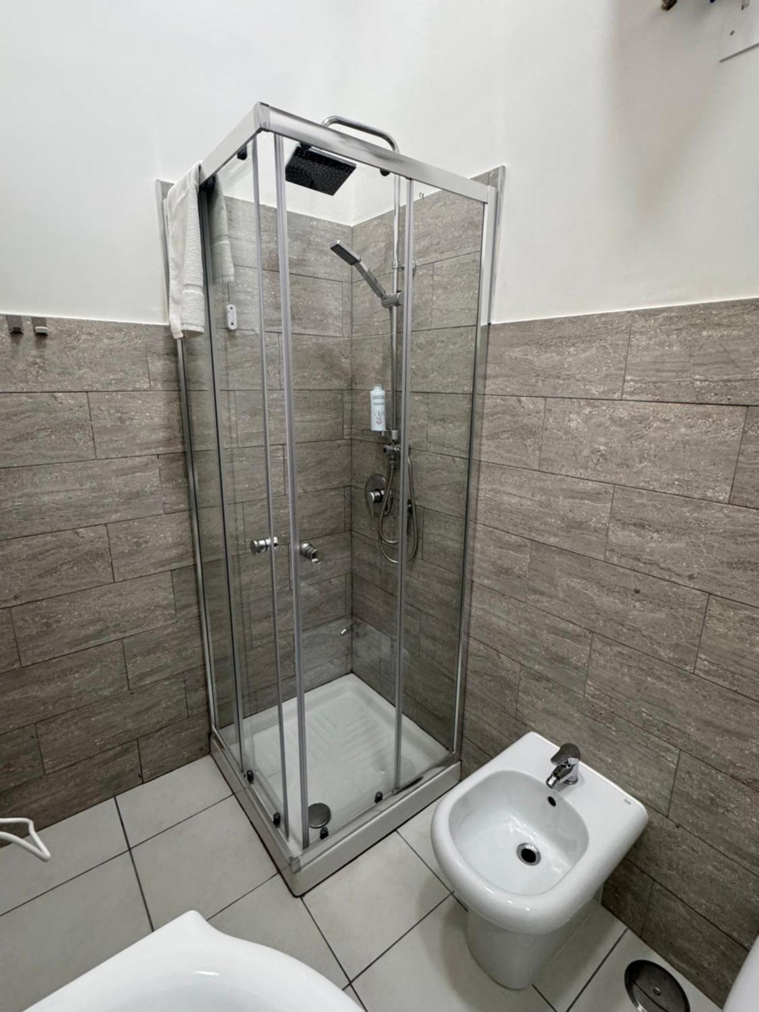 Garibaldi Guest House Napoli Dış mekan fotoğraf